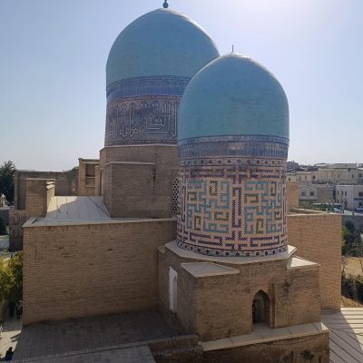 Özbekistan turu Semerkant tarihi mavi çinili kubbe ve geleneksel İslam mimarisi